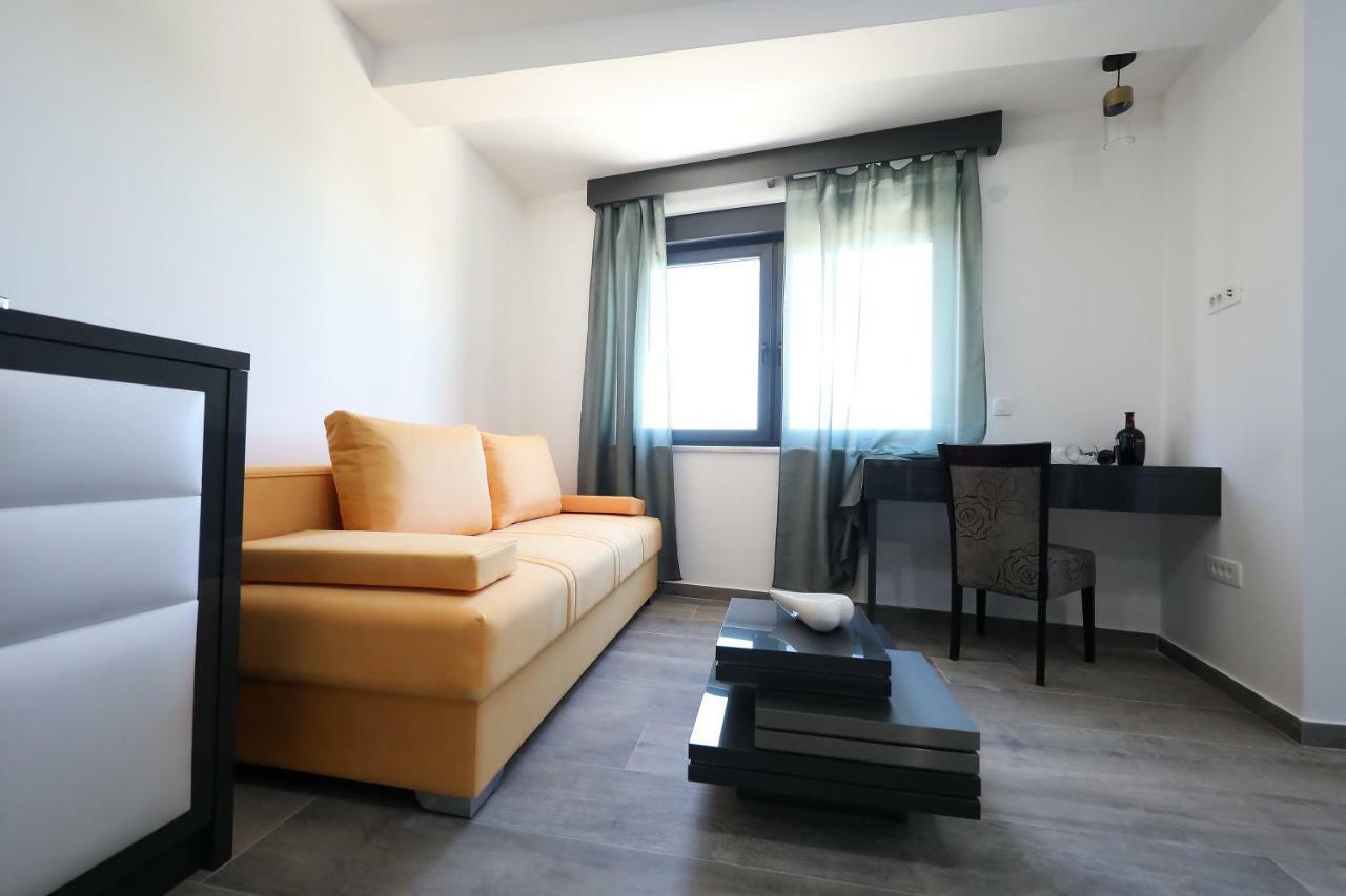 Boutique Residence Cosmopolis Bibinje Kültér fotó